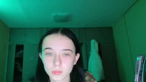 Yuliia online show from 12/05/25, 07:06