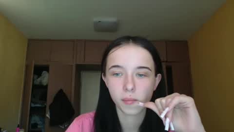 Yuliia online show from 05/24/26, 07:13