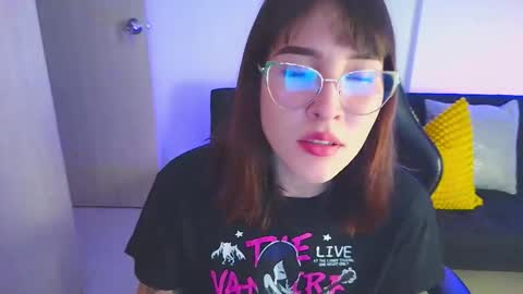 Yulienne online show from 02/01/26, 01:04