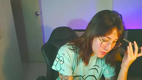 Yulienne online show from 02/13/26, 01:45