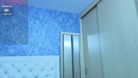 Snapshot of yulissa_girls chatting on 09/22/25, 11:12 yulissa_girls online show from 09/22/25, 11:12