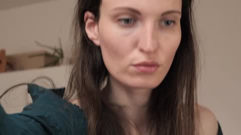 yulla dao online show from 01/20/25, 11:24