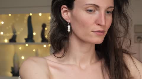 yulla dao online show from 01/26/25, 08:34