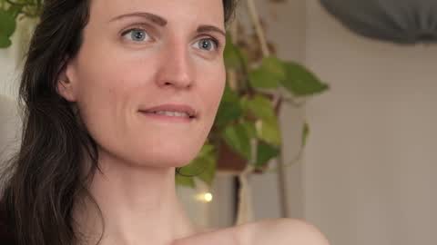 yulla dao online show from 02/02/25, 02:56