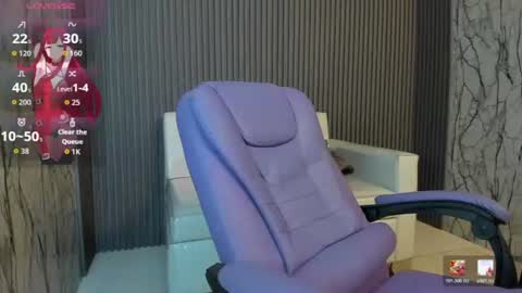 Snapshot of yumandsay chatting on 07/14/26, 12:33 Snowflake online show from 07/14/26, 12:33
