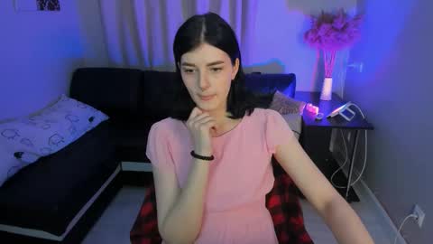 Snapshot of yumeko_tan chatting on 02/27/26, 11:05 Yumi online show from 02/27/26, 11:05