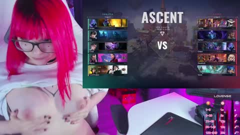 Snapshot of yumi_youkai chatting on 12/16/24, 03:00 Yumi 3 online show from 12/16/24, 03:00