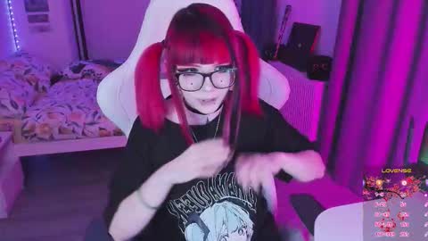 Yumi 3 online show from 02/10/26, 04:55