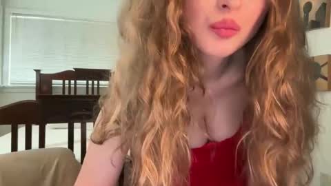 yumiandwolf online show from 03/07/26, 08:17