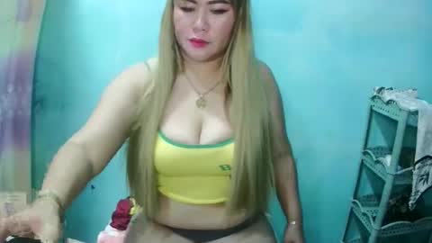 yummy_via online show from 02/13/26, 12:56