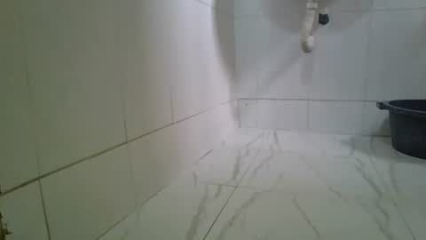 YUMMY online show from 10/02/25, 04:08