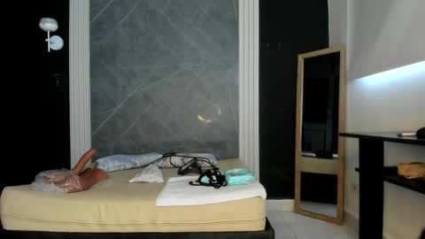 Yummyduo online show from 02/01/25, 12:16