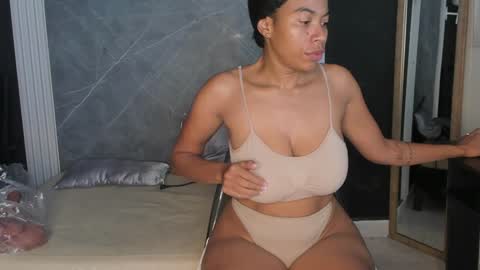 Yummyduo online show from 02/08/25, 11:55