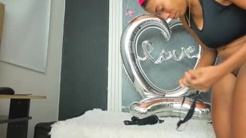 Yummyduo online show from 02/18/26, 11:06