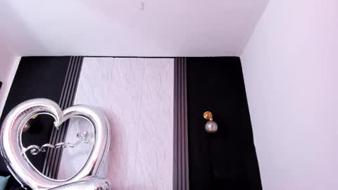 Yummyduo online show from 04/15/26, 07:58