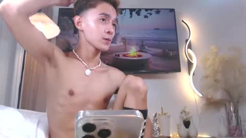 Justine online show from 01/12/25, 06:49