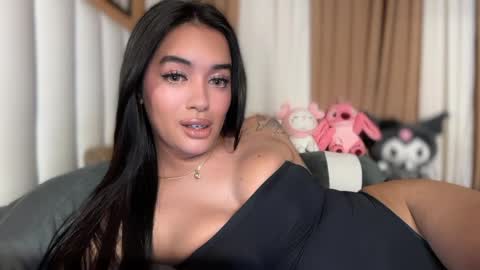 Goddes Renalyn online show from 12/14/25, 07:03