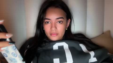 Goddes Renalyn online show from 01/12/26, 08:30