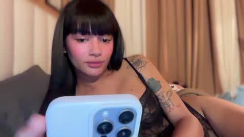 Goddes Renalyn online show from 03/06/26, 10:17