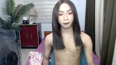 ashley online show from 12/22/25, 02:25