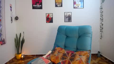 zara online show from 10/20/25, 10:43