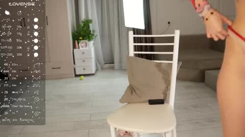 yuna_leen online show from 10/14/25, 03:24