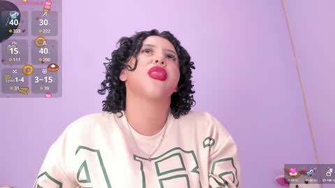 yunahott_ online show from 12/23/24, 05:06