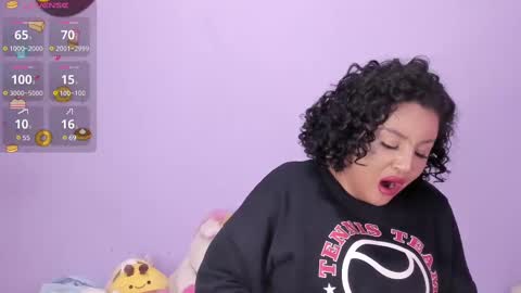 yunahott_ online show from 02/23/25, 06:39