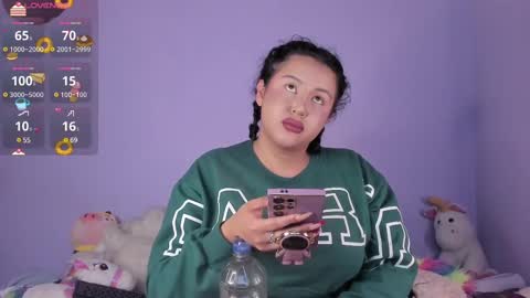 yunahott_ online show from 03/02/25, 06:37