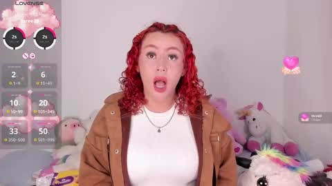 yunahott_ online show from 11/07/25, 03:06