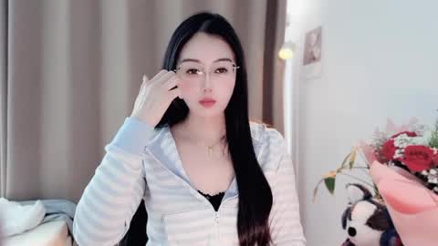 Snapshot of yuner0715 chatting on 04/25/26, 04:59 YunEr online show from 04/25/26, 04:59