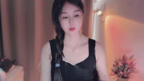 Snapshot of yuner0715 chatting on 05/13/26, 04:10 YunEr online show from 05/13/26, 04:10