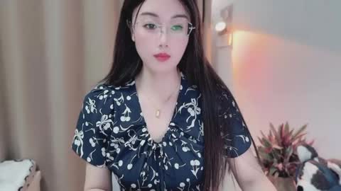 Snapshot of yuner0715 chatting on 05/17/26, 03:08 YunEr online show from 05/17/26, 03:08