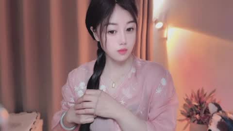 Snapshot of yuner0715 chatting on 05/18/26, 05:13 YunEr online show from 05/18/26, 05:13