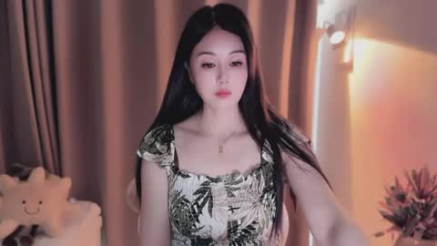 Snapshot of yuner0715 chatting on 05/29/26, 04:10 YunEr online show from 05/29/26, 04:10