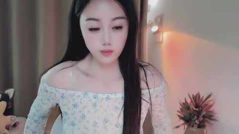 Snapshot of yuner0715 chatting on 06/01/26, 04:36 YunEr online show from 06/01/26, 04:36