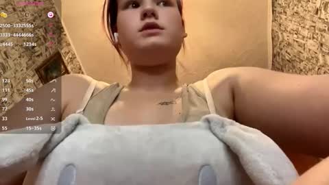 Viola online show from 11/21/25, 01:54