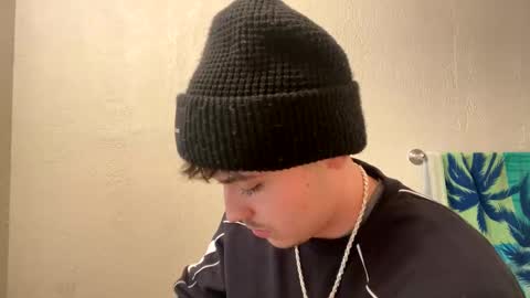 yungstudbev online show from 12/23/24, 02:56