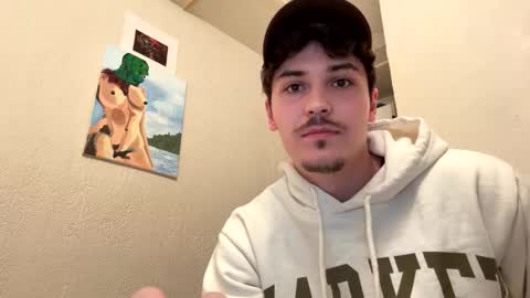 yungstudbev online show from 10/28/25, 11:51