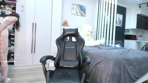 yunleah online show from 05/28/26, 04:32