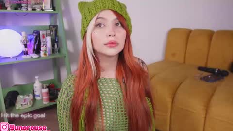 yunorose_ online show from 01/12/26, 05:34