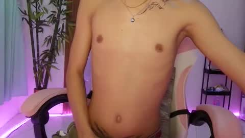 yunoxoxo online show from 04/10/26, 05:34