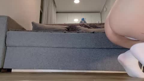 Hi My name Yuriko online show from 10/12/25, 05:45