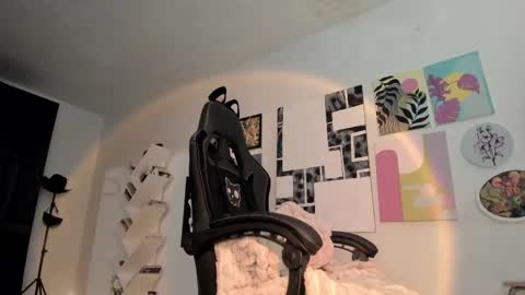 paola online show from 09/12/25, 02:55