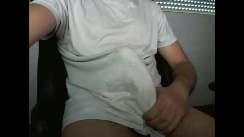 Yut online show from 02/26/26, 07:40