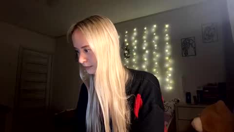 May online show from 12/21/25, 01:40