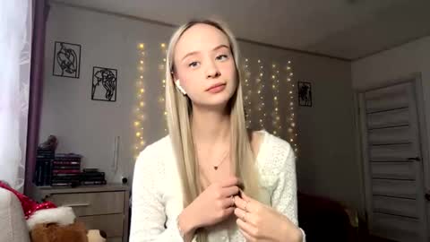 May online show from 01/12/26, 12:10