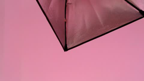 Snapshot of yuukenzi chatting on 02/08/25, 09:13 Maria online show from 02/08/25, 09:13