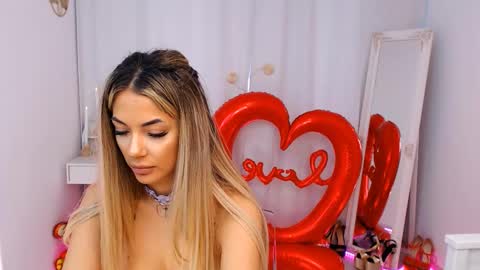 Snapshot of yuukenzi chatting on 02/12/25, 09:10 Maria online show from 02/12/25, 09:10