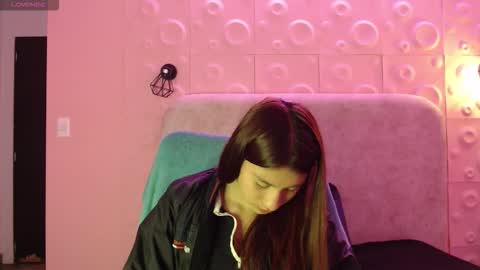 YUYIS online show from 01/14/26, 12:44